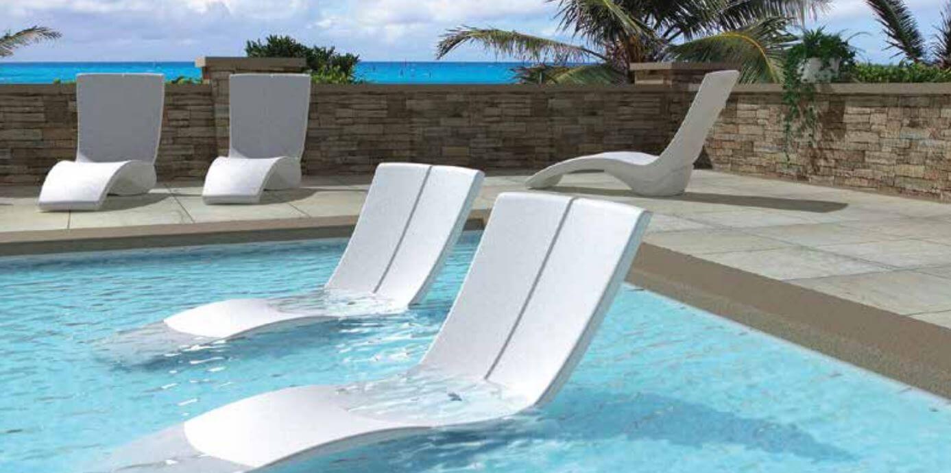 Tropitone Curve Marine Grade Polymer Chaise Lounge